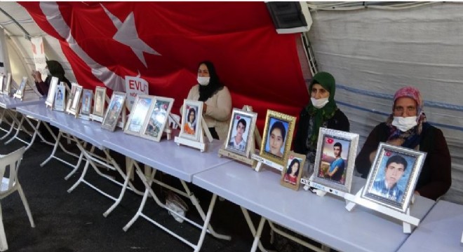 Ailelerin HDP ve PKK'ya karşı direnişi sürüyor